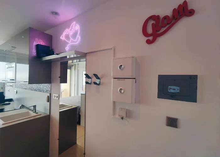 Апартаменты 404 Heliopolis Naturiste Агд