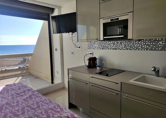 Апартаменты 404 Heliopolis Naturiste Агд